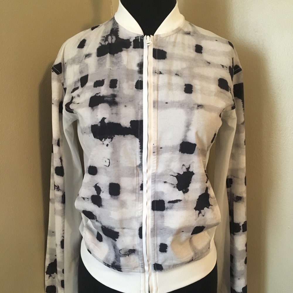 Lululemon Lightweight Jacket